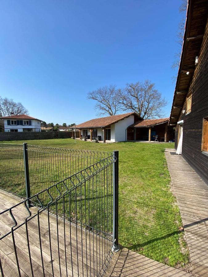 Ensemble de 3 villas avec piscine chauffée, esprit détente Sanguinet Extérieur photo