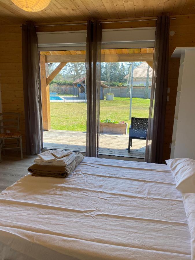 Ensemble de 3 villas avec piscine chauffée, esprit détente Sanguinet Extérieur photo