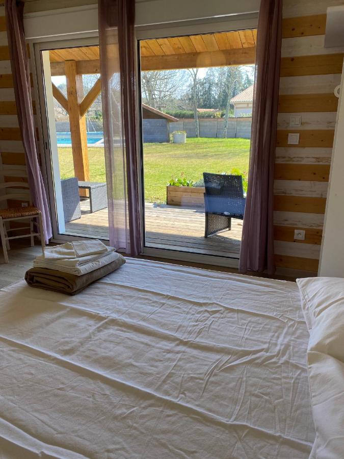 Ensemble de 3 villas avec piscine chauffée, esprit détente Sanguinet Extérieur photo